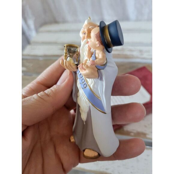 Hallmark welcome 2000 baby New Year's ornament Xmas tree - Picture 2 of 8